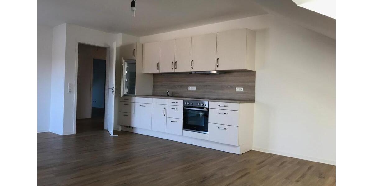 Dachgeschoßwohnung Tellingstedt - 4 Zimmer, 156 m&sup2;, 1.190&euro; | Angebot:26380781