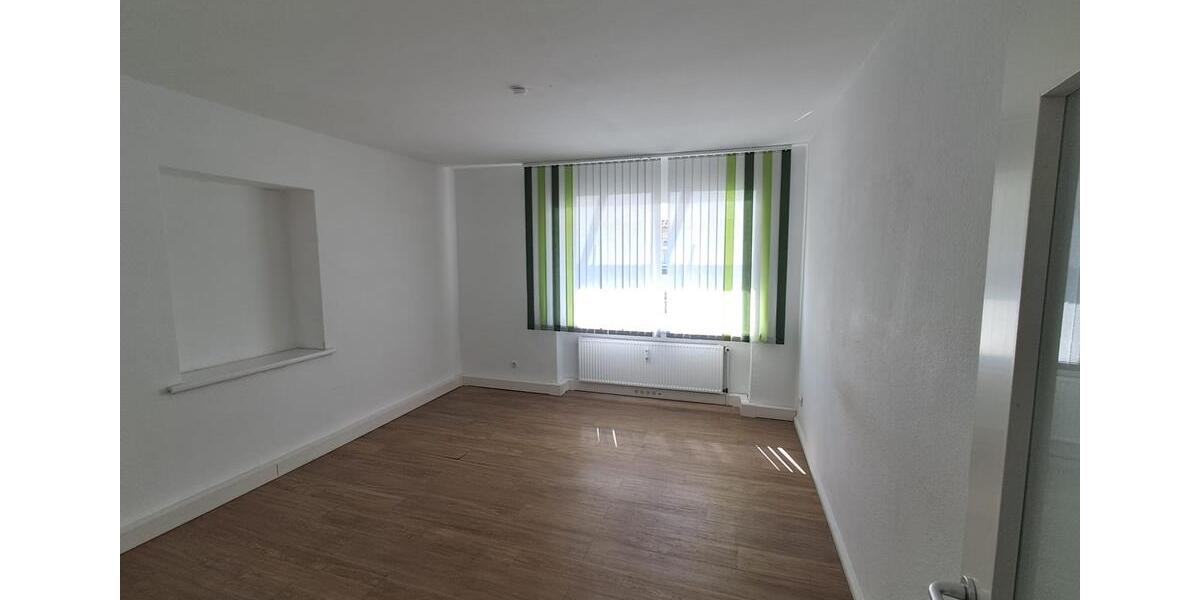Etagenwohnung Bienenbüttel - 3 Zimmer, 75 m&sup2;, 600&euro; | Angebot:26368385