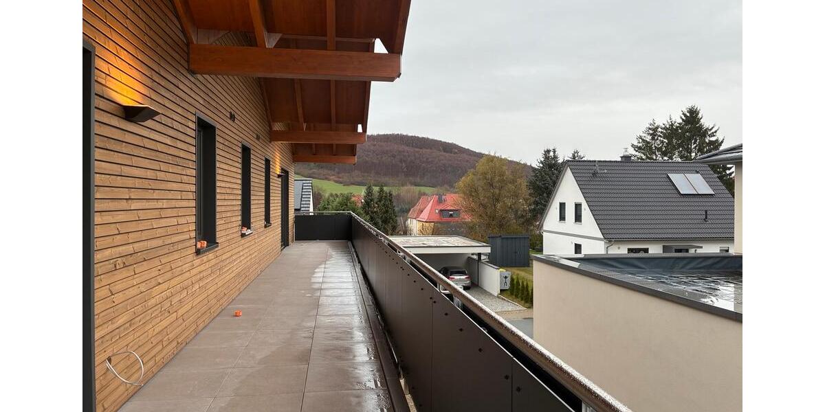 Dachgeschoßwohnung Uder - 3 Zimmer, 80 m&sup2;, 950&euro; | Angebot:25550364