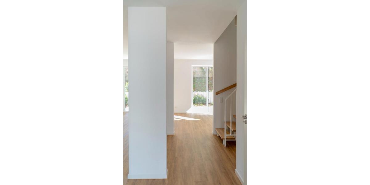Maisonettenwohnung Mönchengladbach - 4 Zimmer, 101 m&sup2;, 1.550&euro; | Angebot:26422000