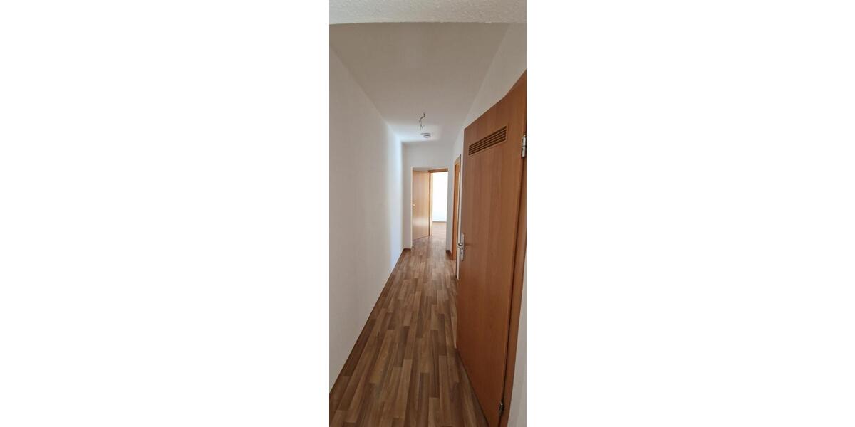 Etagenwohnung Sehmatal - 5 Zimmer, 88 m&sup2;, 484&euro; | Angebot:26362233