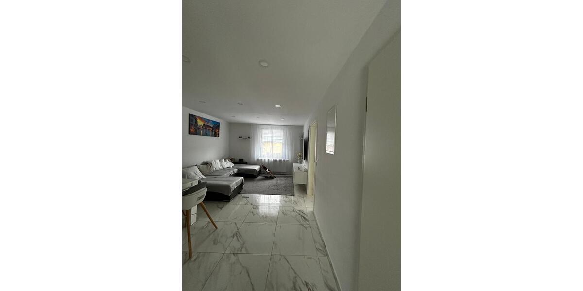 Etagenwohnung Taunusstein - 3 Zimmer, 80 m&sup2;, 1.450&euro; | Angebot:24951322