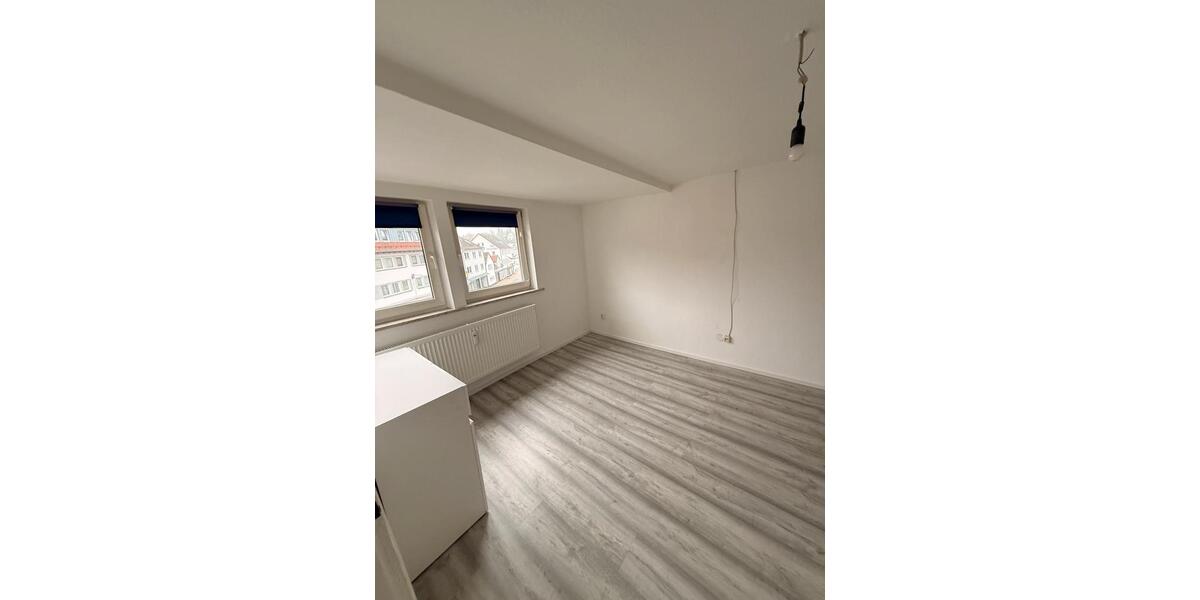 Dachgeschoßwohnung Schwalmstadt - 2 Zimmer, 60 m&sup2;, 450&euro; | Angebot:24750612