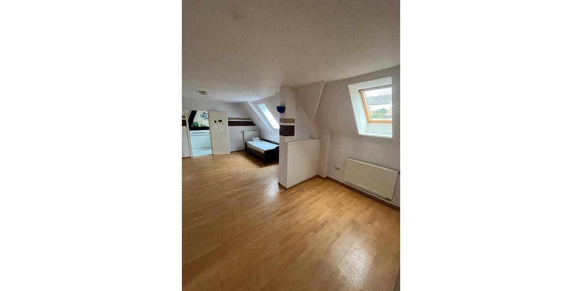 Etagenwohnung Neuenburg am Rhein - 3.5 Zimmer, 90 m&sup2;, 2.000&euro; | Angebot:24679312