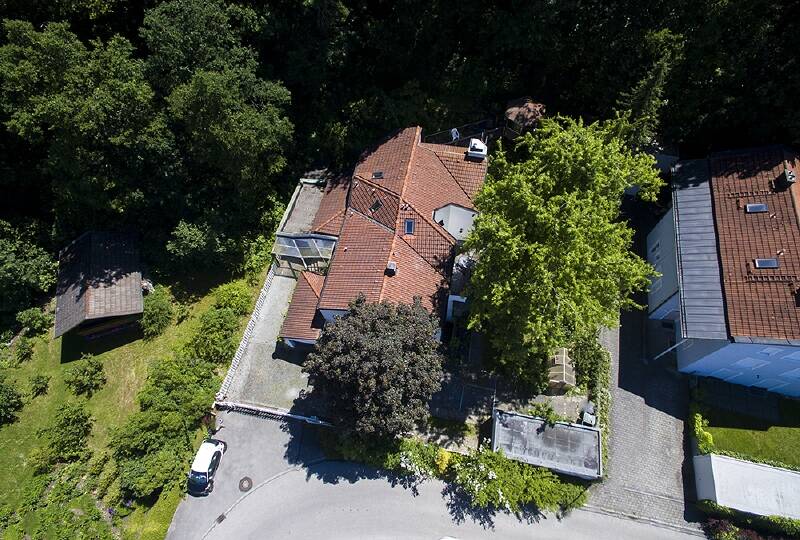 Mehrfamilienhaus, Wohnhaus Gauting - 6 Zimmer, 230 m&sup2;, 3.290&euro; | Angebot:26499189