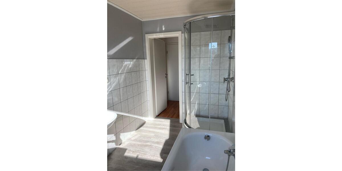 Etagenwohnung Gersheim - 3 Zimmer, 85 m&sup2;, 620&euro; | Angebot:26056734