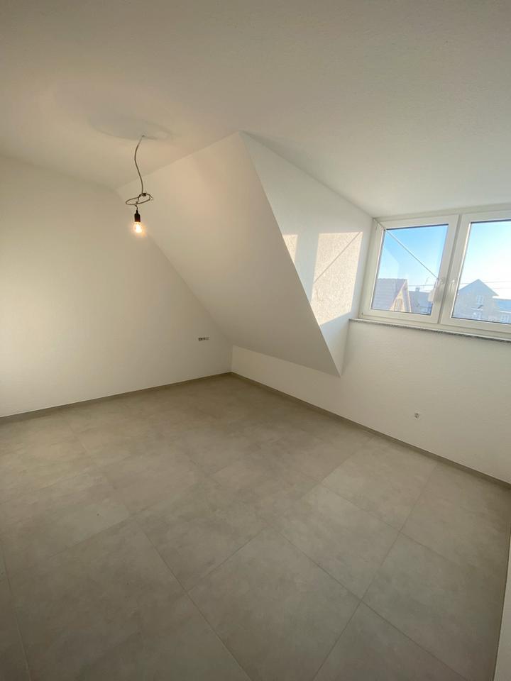 Moderne NeubauWohnung in Kreßberg-Waldtann