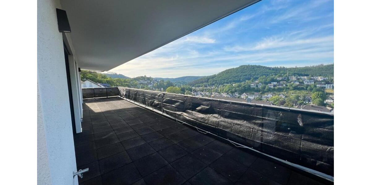 Maisonettenwohnung Siegen - 4 Zimmer, 175 m&sup2;, 1.900&euro; | Angebot:26531295