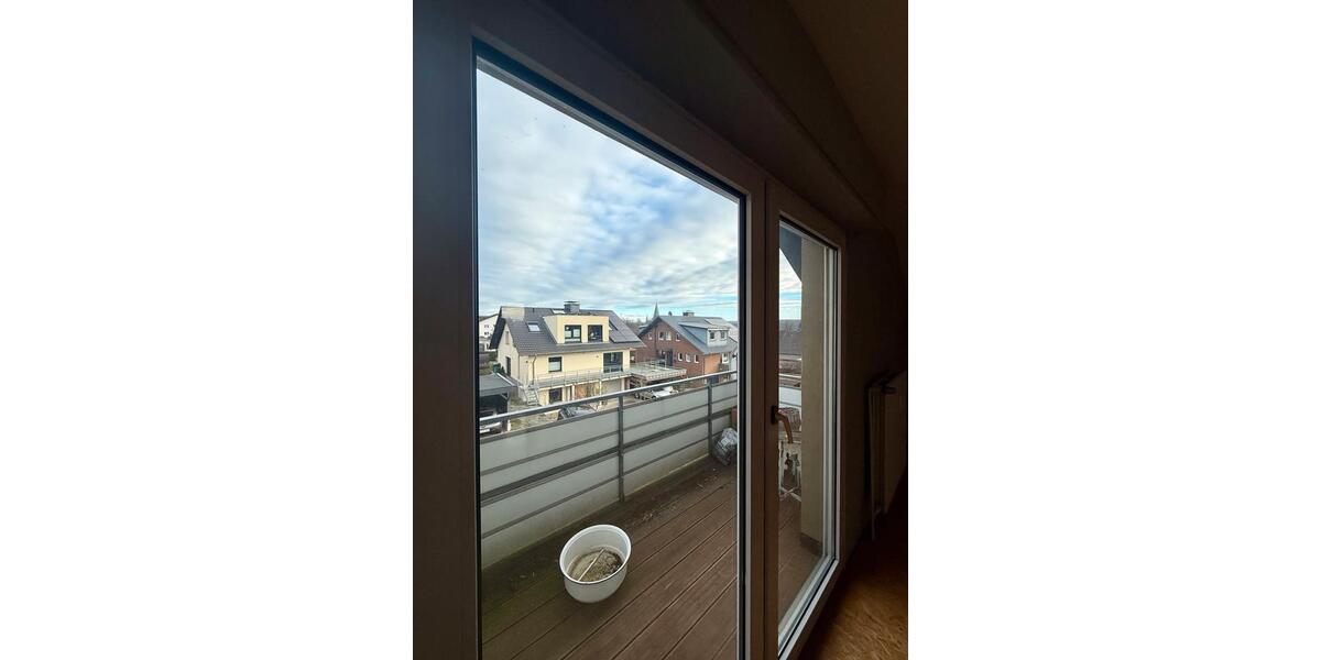 Dachgeschoßwohnung Möhnesee - 3 Zimmer, 70 m&sup2;, 550&euro; | Angebot:24833414