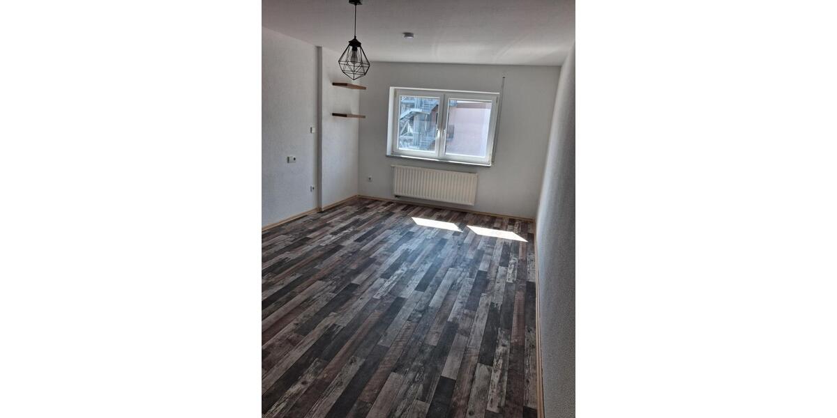 Etagenwohnung Meßstetten - 1.5 Zimmer, 30 m&sup2;, 475&euro; | Angebot:26049576