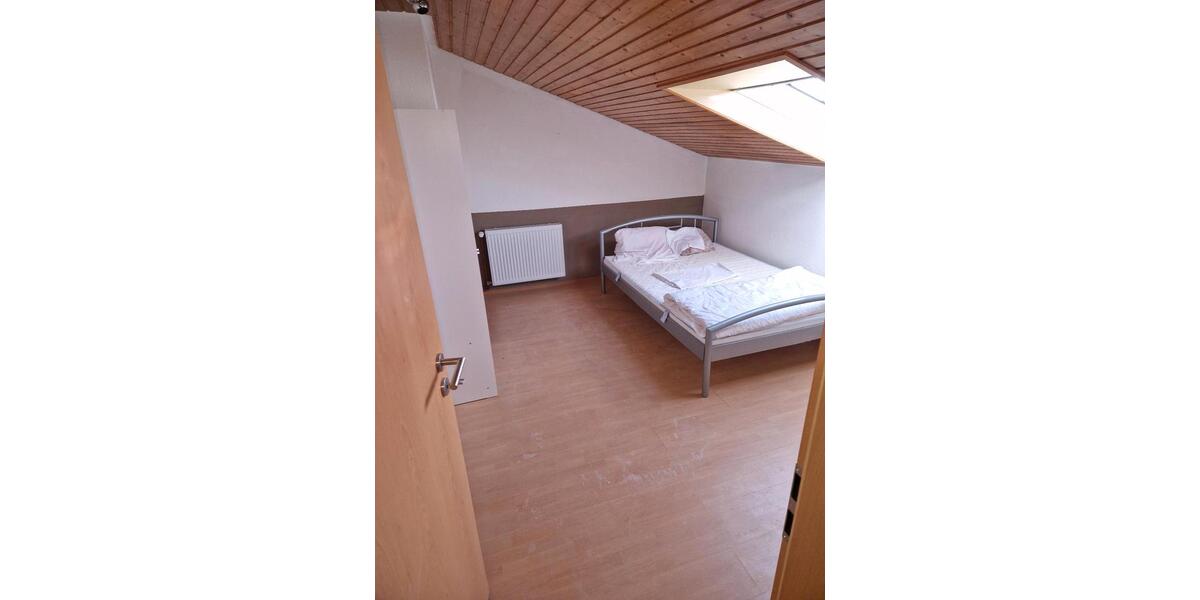 Wohnen auf Zeit Böblingen - 3 Zimmer, 60 m&sup2;, 490&euro; | Angebot:26660808
