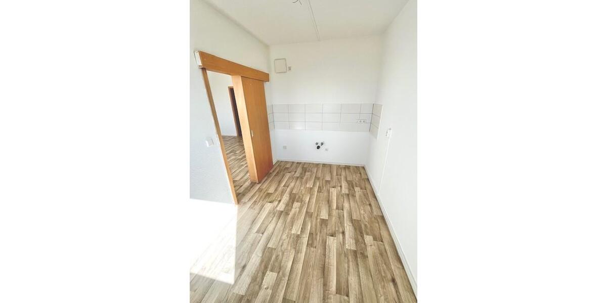 Etagenwohnung Schwerin Mueß - 4 Zimmer, 83 m&sup2;, 510&euro; | Angebot:26349733