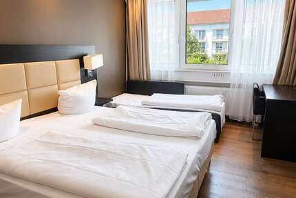 Wohnung Karlsruhe - 1 Zimmer, 18 m&sup2;, 580&euro; | Angebot:26943686