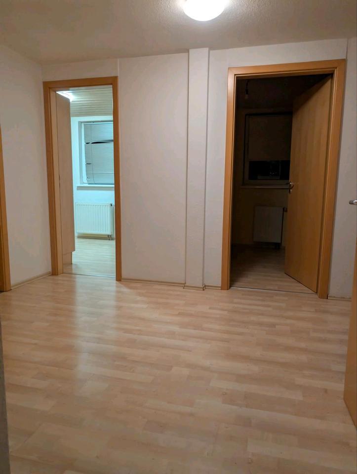 Nachmieter für 3 Zimmer Wohnung zimmer