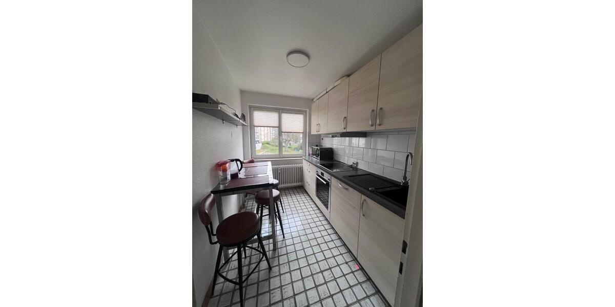 Etagenwohnung Stuttgart Bad Cannstatt - 1 Zimmer, 84 m&sup2;, 1.650&euro; | Angebot:26073129