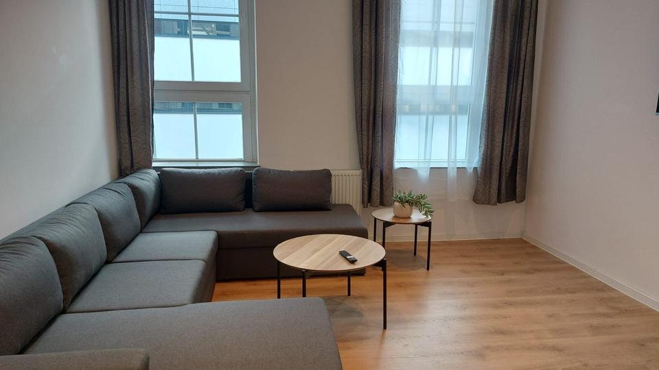 Etagenwohnung Mönchengladbach Süd - 2 Zimmer, 60 m&sup2;, 1.400&euro; | Angebot:26343017
