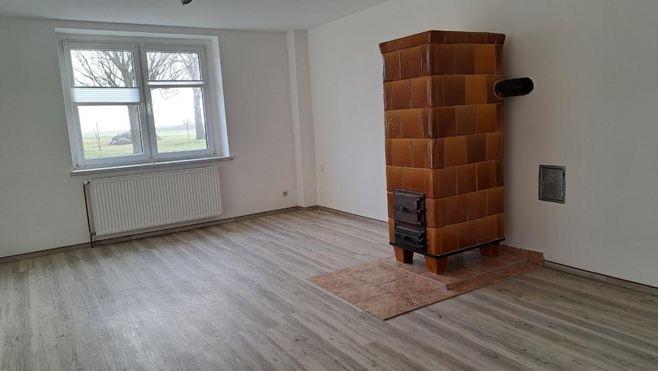 Doppelhaushälfte Prenzlau - 2 Zimmer, 84 m&sup2;, 665&euro; | Angebot:25075997
