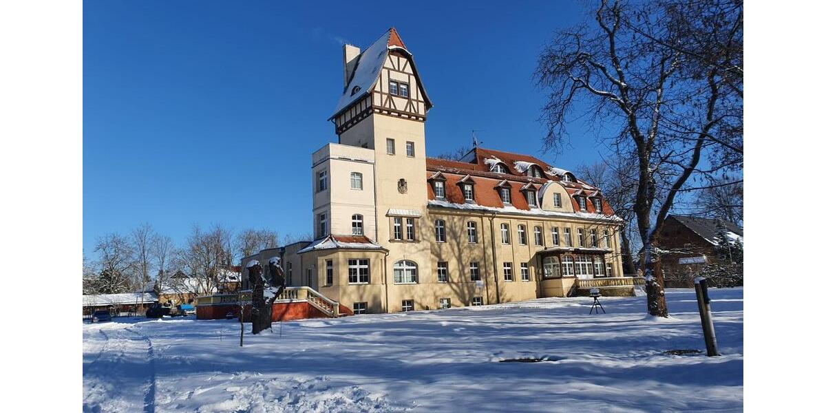 4RWg 86 qm 670 warm am hübschen Schloss Lieskau bei Spremberg 4 zimmer