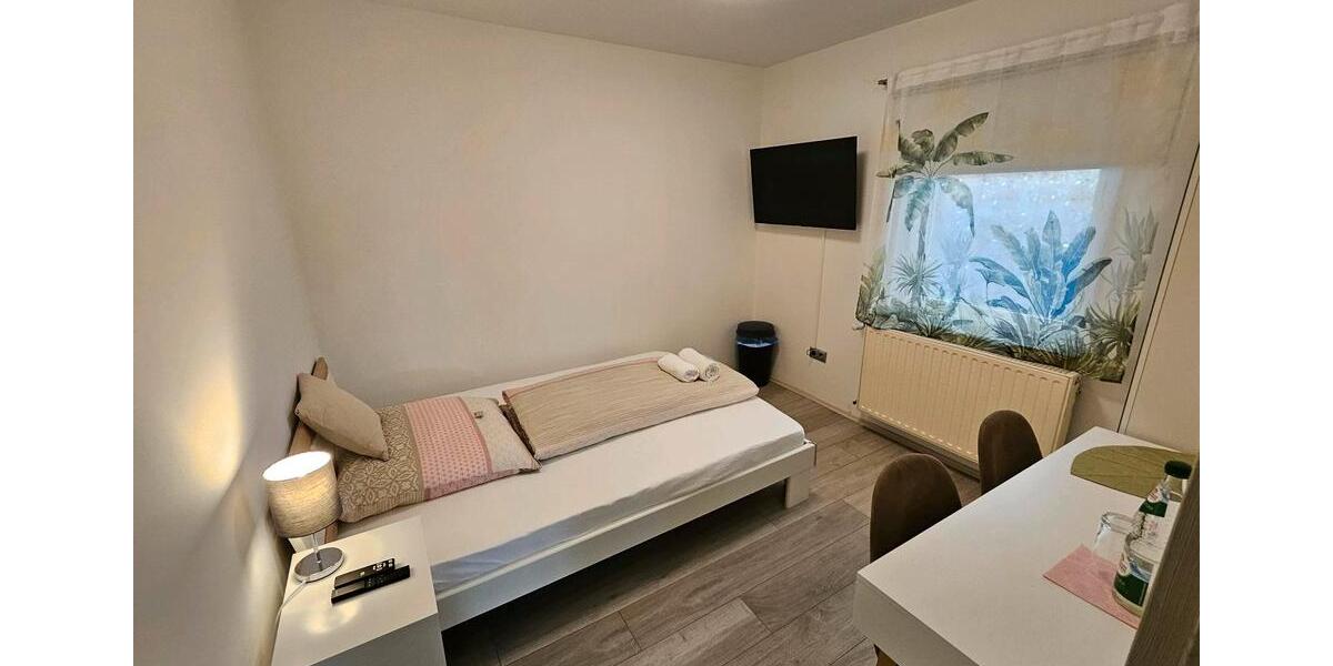 Etagenwohnung Dürrwangen - 4 Zimmer, 128 m&sup2;, 1.300&euro; | Angebot:25839184
