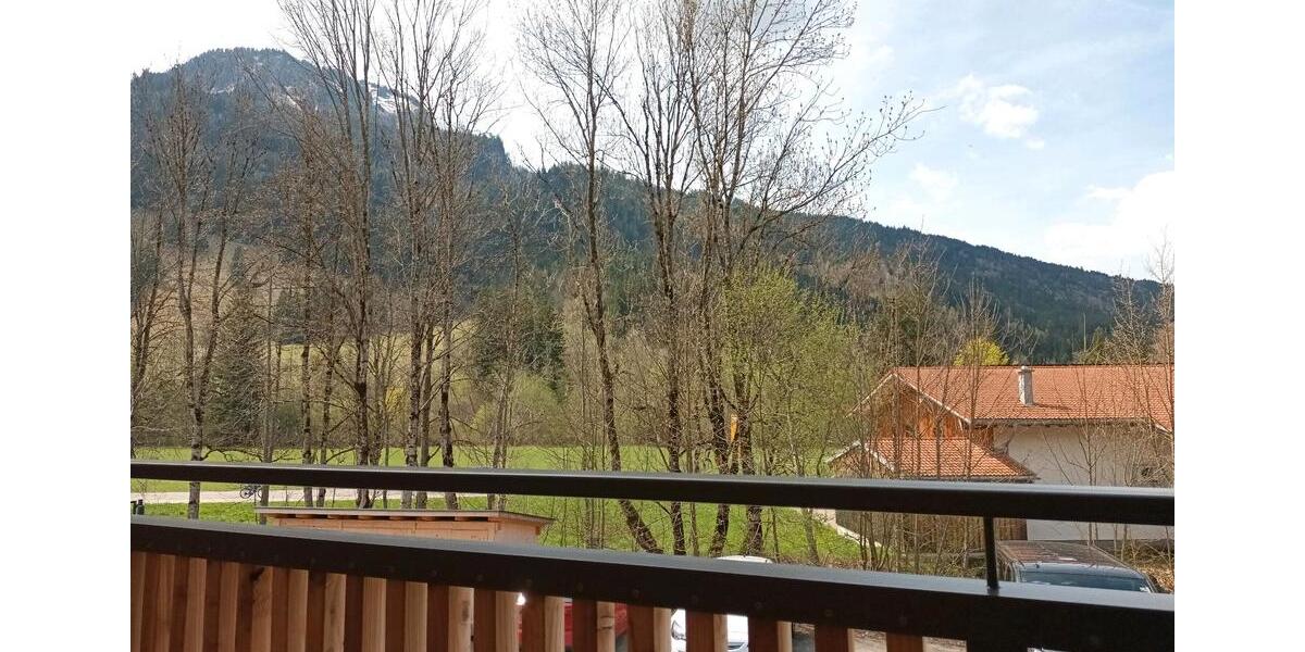Etagenwohnung Bad Hindelang - 4 Zimmer, 125 m&sup2;, 1.350&euro; | Angebot:26261880