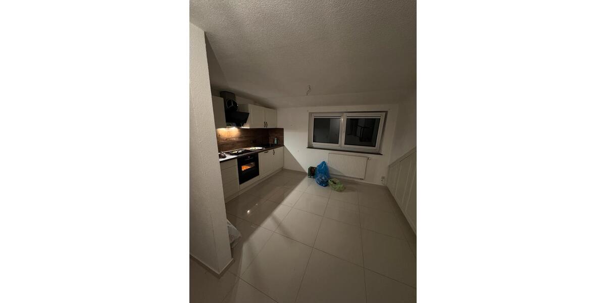 Dachgeschoßwohnung Weingarten - 1 Zimmer, 19 m&sup2;, 540&euro; | Angebot:25049690