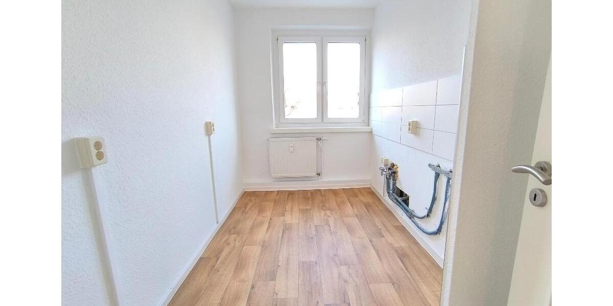 Etagenwohnung Bernburg (Saale) - 3 Zimmer, 61 m&sup2;, 379&euro; | Angebot:26544733