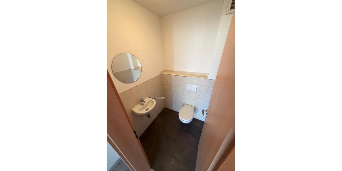 Erdgeschoßwohnung Emmendorf - 3 Zimmer, 70 m&sup2;, 1.000&euro; | Angebot:25311417