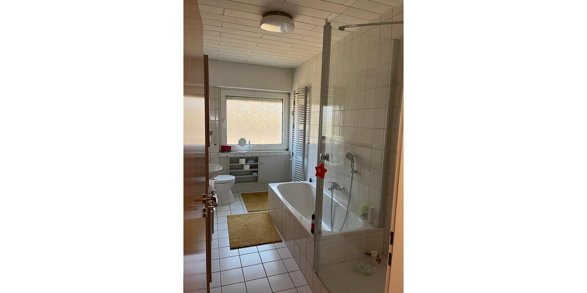 Etagenwohnung Wickede (Ruhr) - 4 Zimmer, 107 m&sup2;, 890&euro; | Angebot:25046378