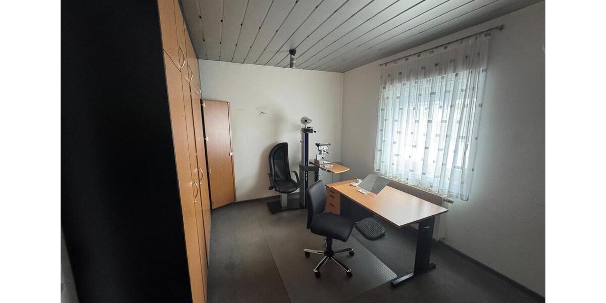 Gewerbeobjekt Erwitte - 1.500&euro; | Angebot:24716620