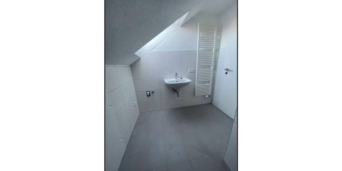 Etagenwohnung Grabenstetten - 2 Zimmer, 90 m&sup2;, 750&euro; | Angebot:26595218