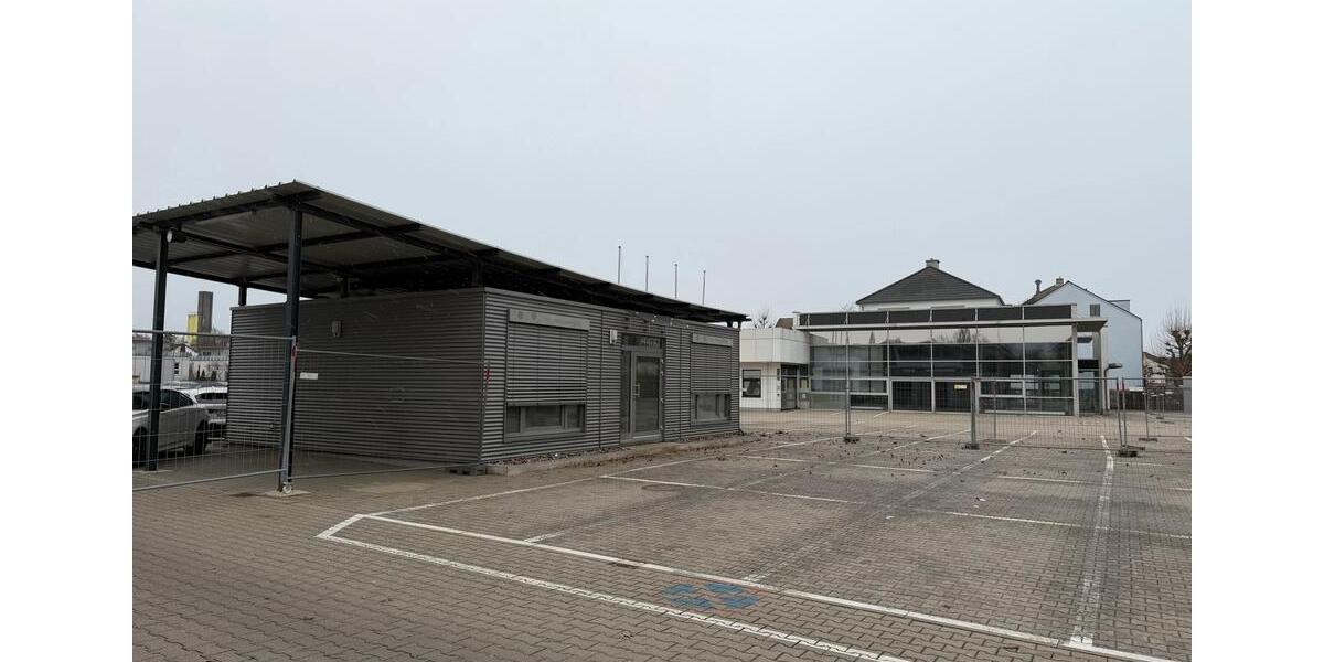 Gewerbeimmobilie Büro Laden Office In Bestlage zimmer