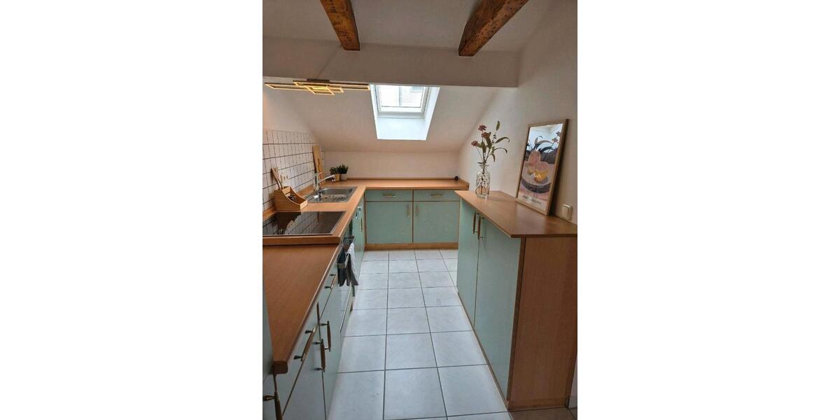 Dachgeschoßwohnung Augsburg Innenstadt - 2 Zimmer, 40 m&sup2;, 950&euro; | Angebot:26250533