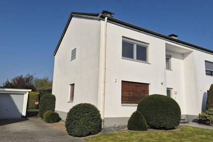 Haus Kaarst Kaarst-Nord/West - 6 Zimmer, 162 m&sup2;, 2.100&euro; | Angebot:26151159