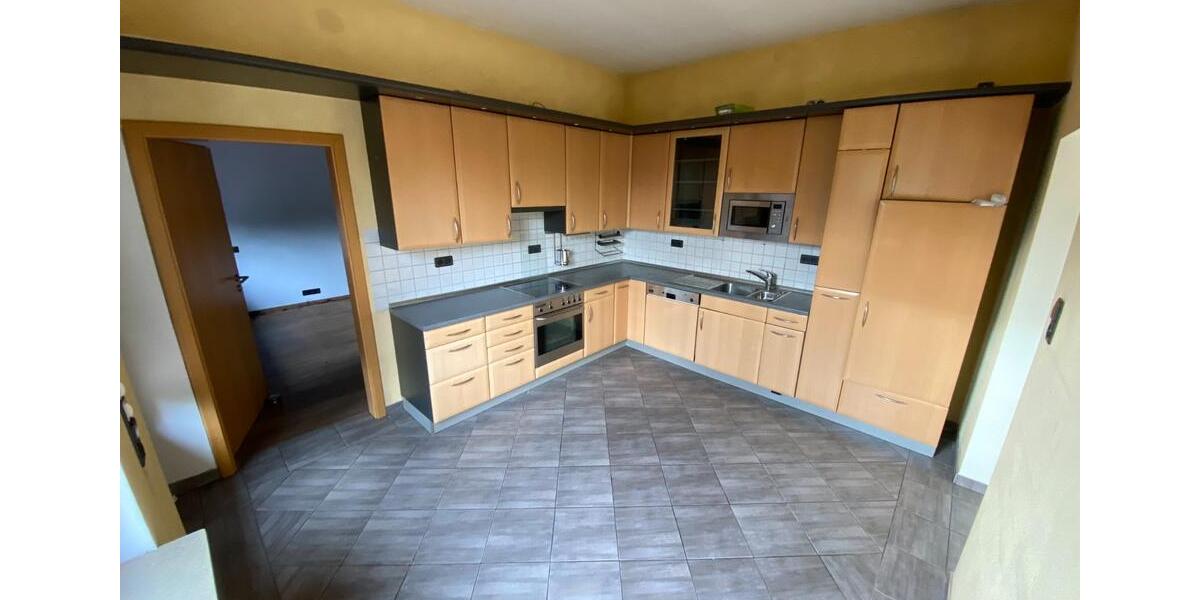 Erdgeschoßwohnung Löhne - 4 Zimmer, 145 m&sup2;, 1.190&euro; | Angebot:24569579