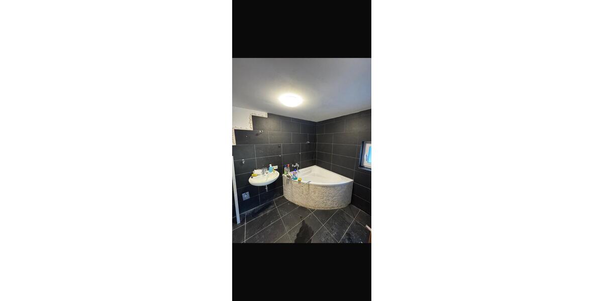 Erdgeschoßwohnung Betzdorf - 4 Zimmer, 90 m&sup2;, 1.100&euro; | Angebot:26555422