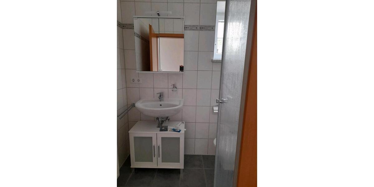 Vermietung von. Appartement im OT Kareth ab 01.04.2026 1 zimmer