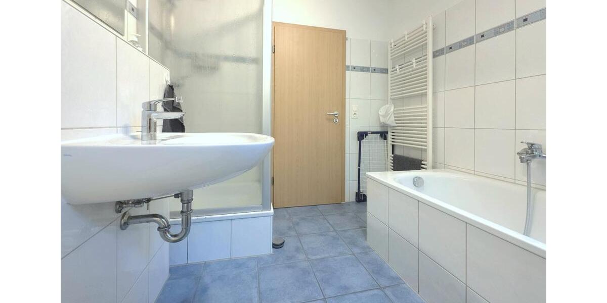 Wohnen auf Zeit Rosengarten - 5 Zimmer, 125 m&sup2;, 99&euro; | Angebot:26340892