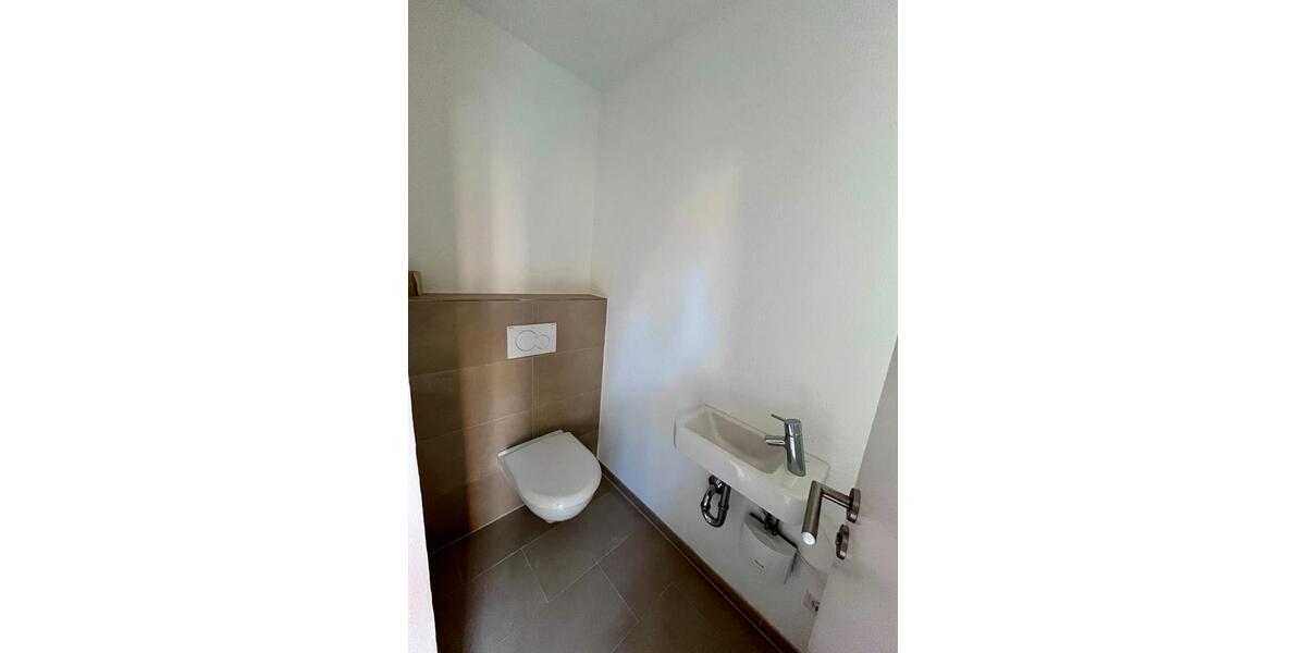 Reihenhaus Stuttgart Stuttgart-West - 4.5 Zimmer, 128 m&sup2;, 1.840&euro; | Angebot:24117388