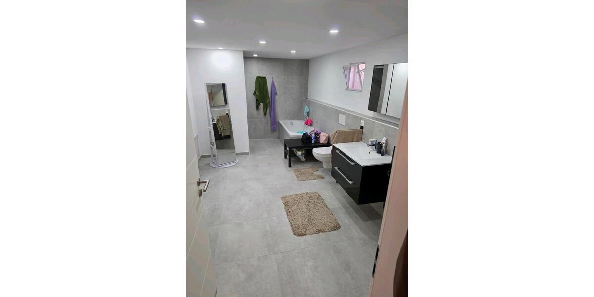 Etagenwohnung Neckarsulm - 2.5 Zimmer, 89 m&sup2;, 930&euro; | Angebot:26671621