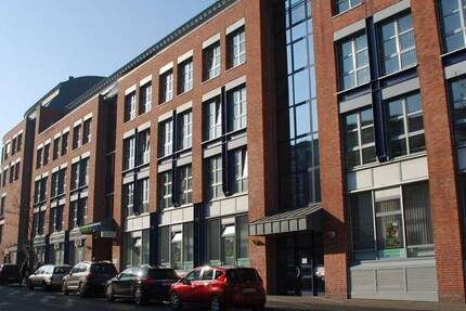 Gewerbeobjekt Kiel Südfriedhof - 1 Zimmer, 500 m&sup2;, 4.750&euro; | Angebot:25660677