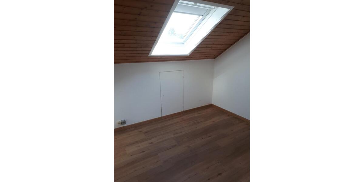 Etagenwohnung Weingarten - 2 Zimmer, 40 m&sup2;, 500&euro; | Angebot:26268878