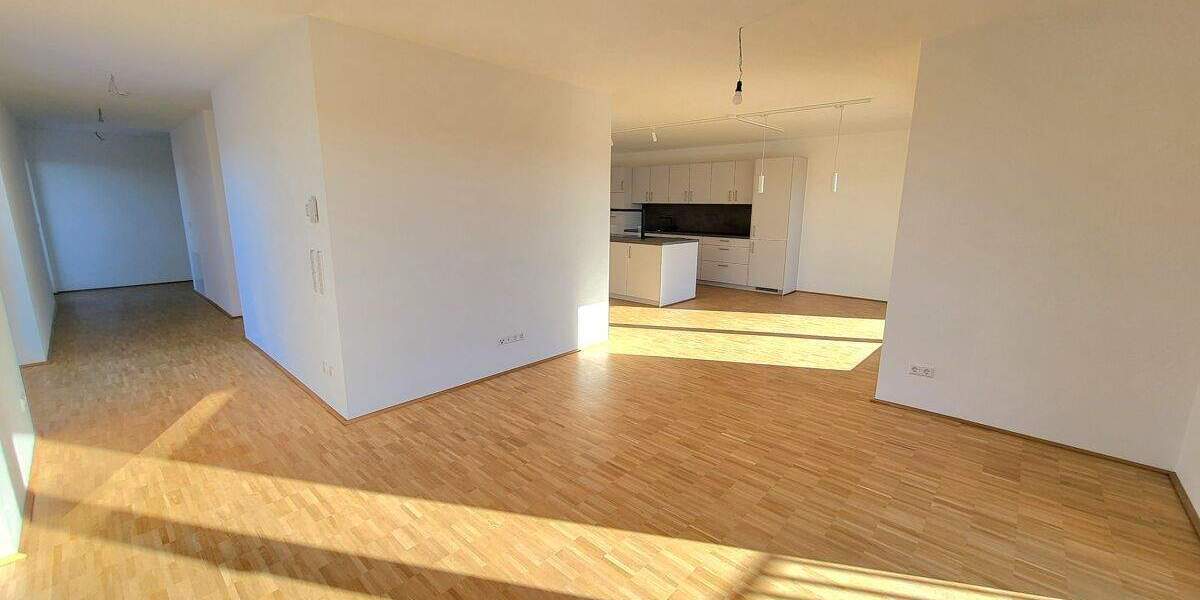 Etagenwohnung Neu-Ulm Burlafingen - 3 Zimmer, 137 m&sup2;, 1.935&euro; | Angebot:25728452