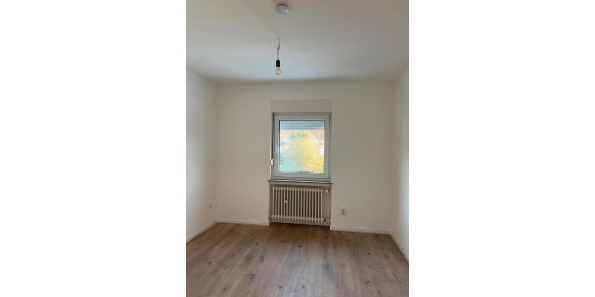 Etagenwohnung Gründau - 3 Zimmer, 75 m&sup2;, 1.050&euro; | Angebot:25046817