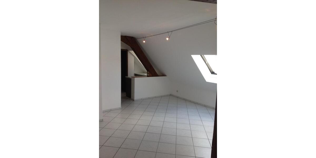 2 Zimmer, Küchenzeile, Bad. 1 zimmer