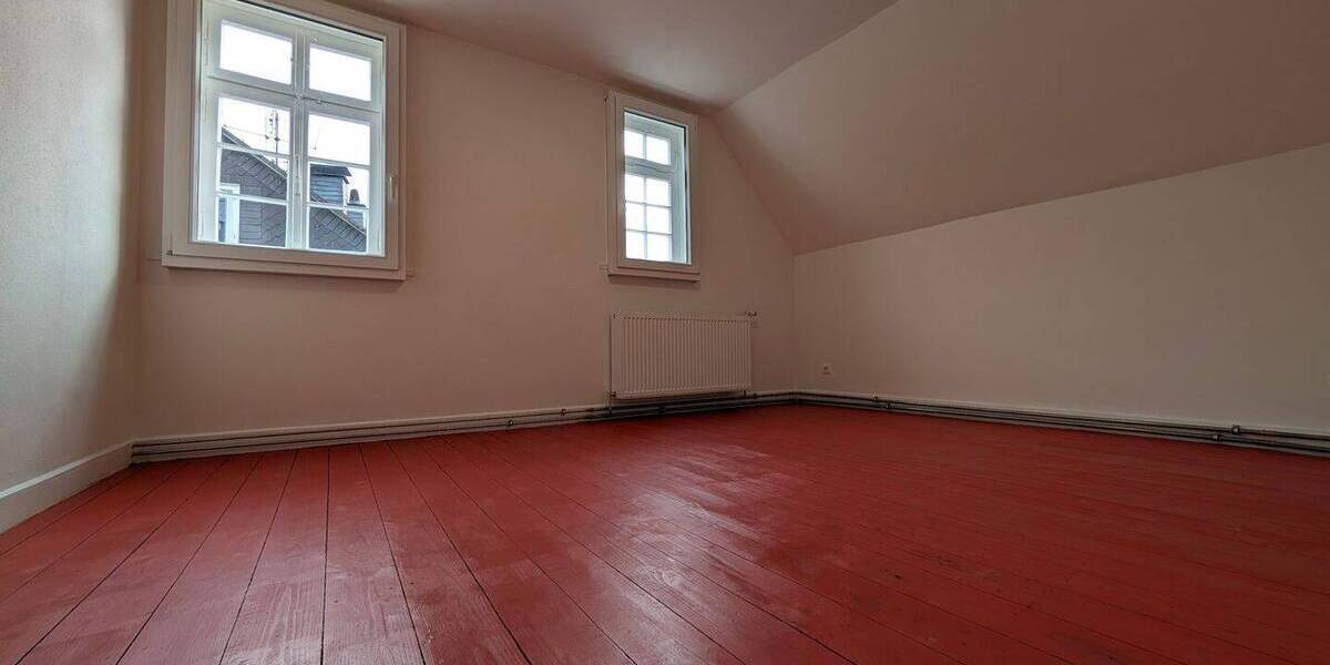 Etagenwohnung Bad Laasphe - 3 Zimmer, 73 m&sup2;, 686&euro; | Angebot:26154542