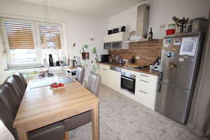 Wohnung Mönchengladbach Süd - 2 Zimmer, 90 m&sup2;, 540&euro; | Angebot:27235169