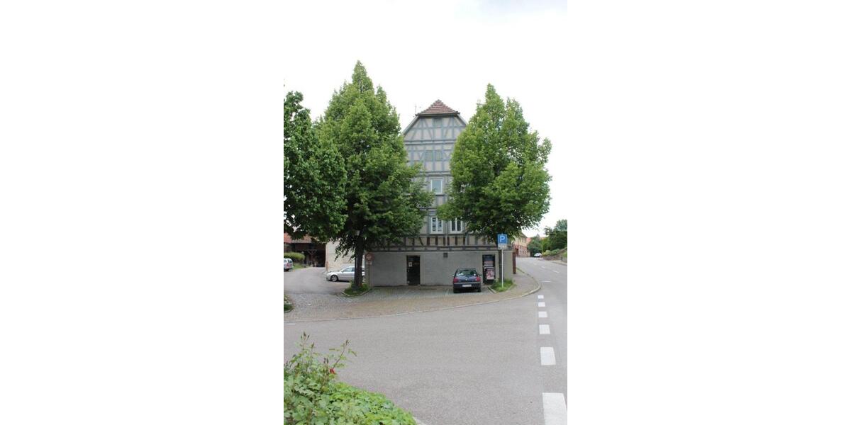 + GROSSE HELLE 5 ZI. WHG MIT BALKON IM 2 FH - MARBACH-RIELINGSH. 5 zimmer