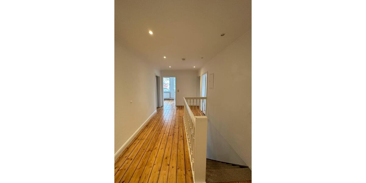 Dachgeschoßwohnung Sievershütten - 3 Zimmer, 80 m&sup2;, 800&euro; | Angebot:24996762