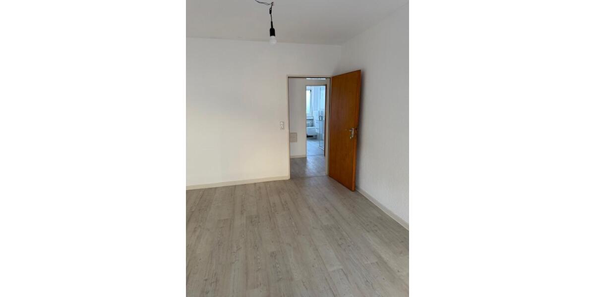 Helle 3-Zimmer Wohnung in 31028 GronauLeine 3 zimmer