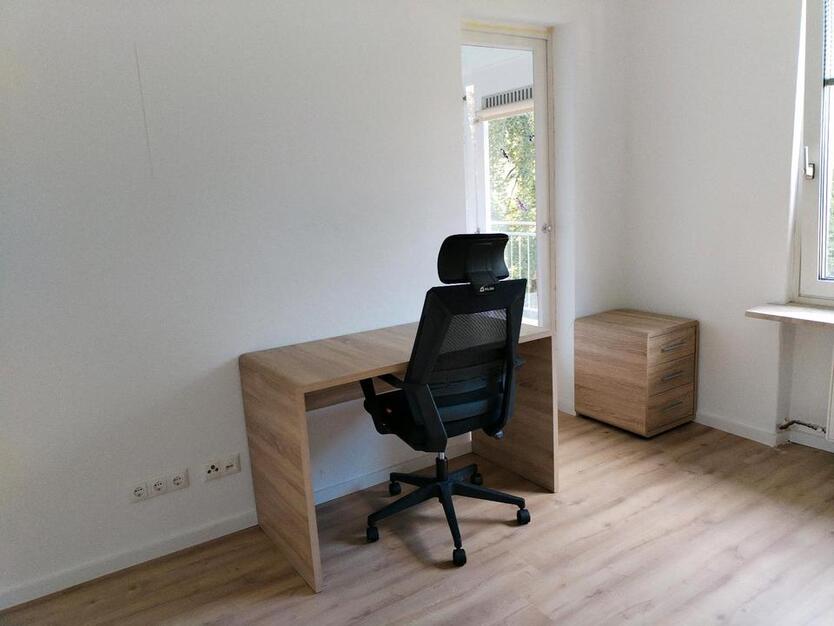 3 möbliertes WG Zimmer zu vermieten (WG neue Gründung)
